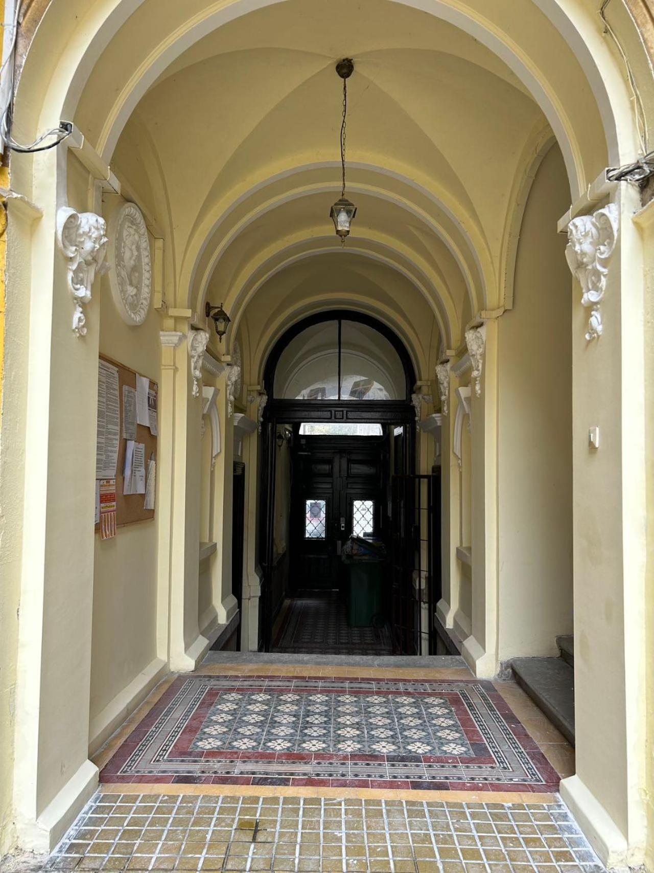 No. 11 Apartment With 2 Bathrooms Next To Railway Station Budapeste Exterior foto